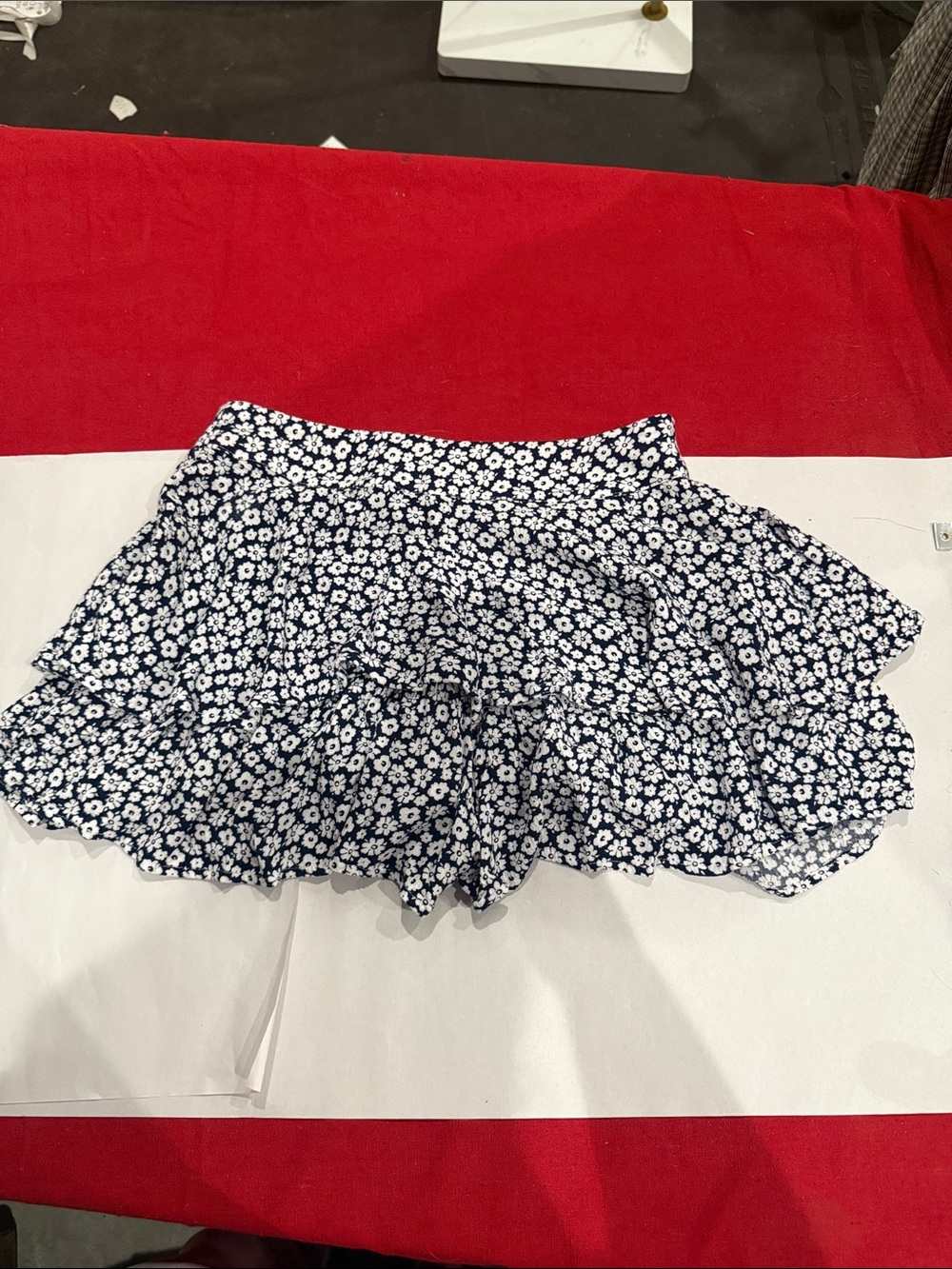 Altar'd State Navy & White Floral Tiered Ruffle Skort